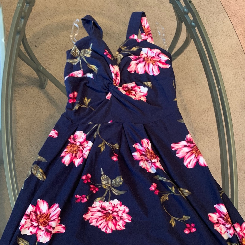 Sleeveless dress